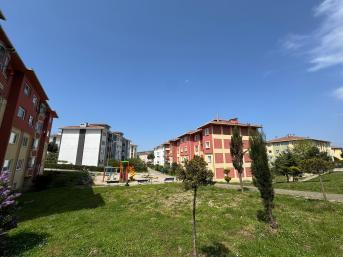 ORDU MAHALLESİNDE SİTE İÇERİSİNDE 2+1 90 M² SATILIK DAİRE
